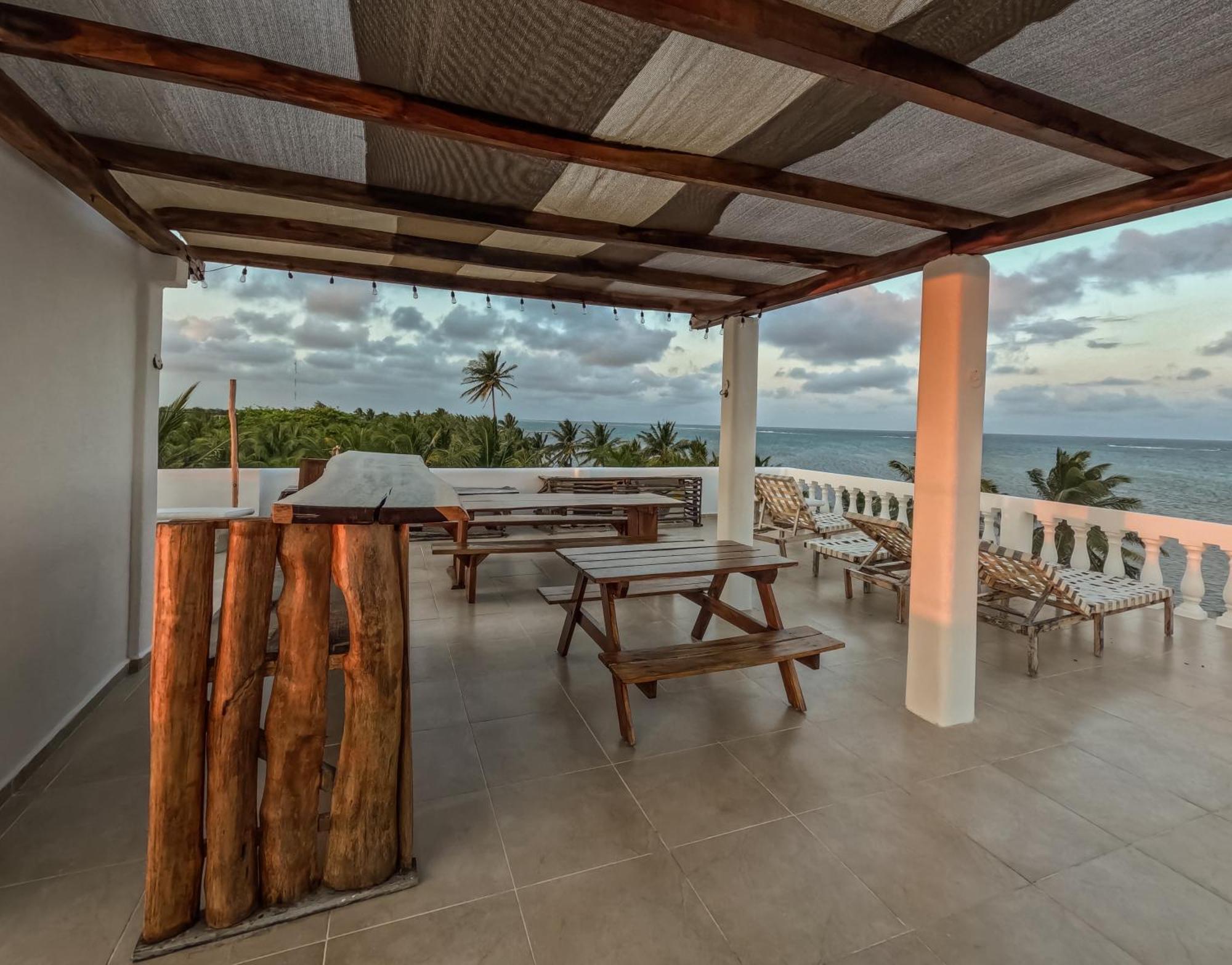 Caribbean Casa Blanca Apartment Xcalak Bagian luar foto