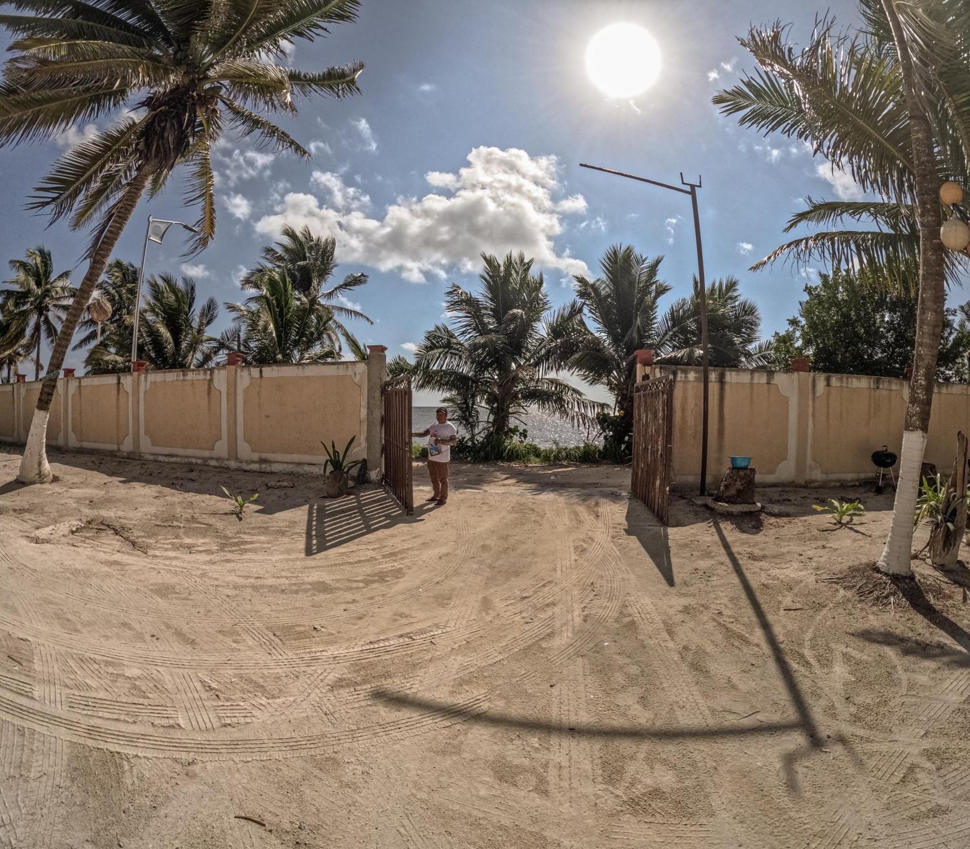 Caribbean Casa Blanca Apartment Xcalak Bagian luar foto